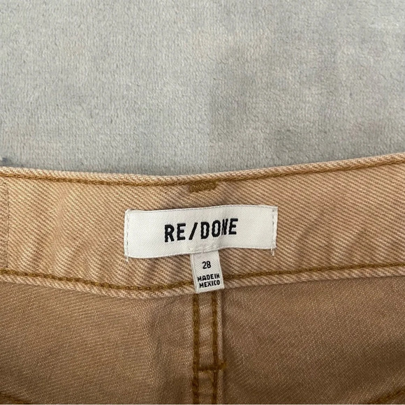 Re/done 70s High Rise Denim Shorts in Washed Khaki/Light Brown - 27429 - Picture 4 of 7